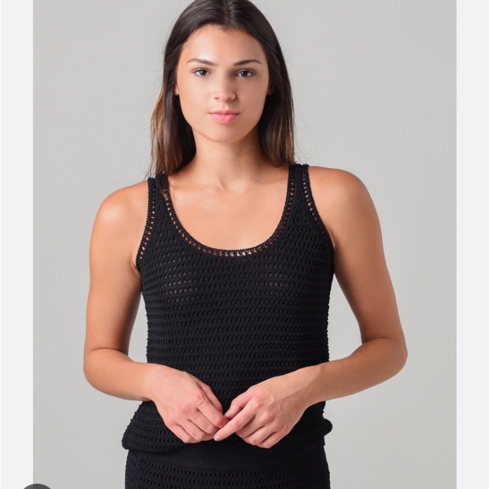 Vince sheer crochet black top size xs